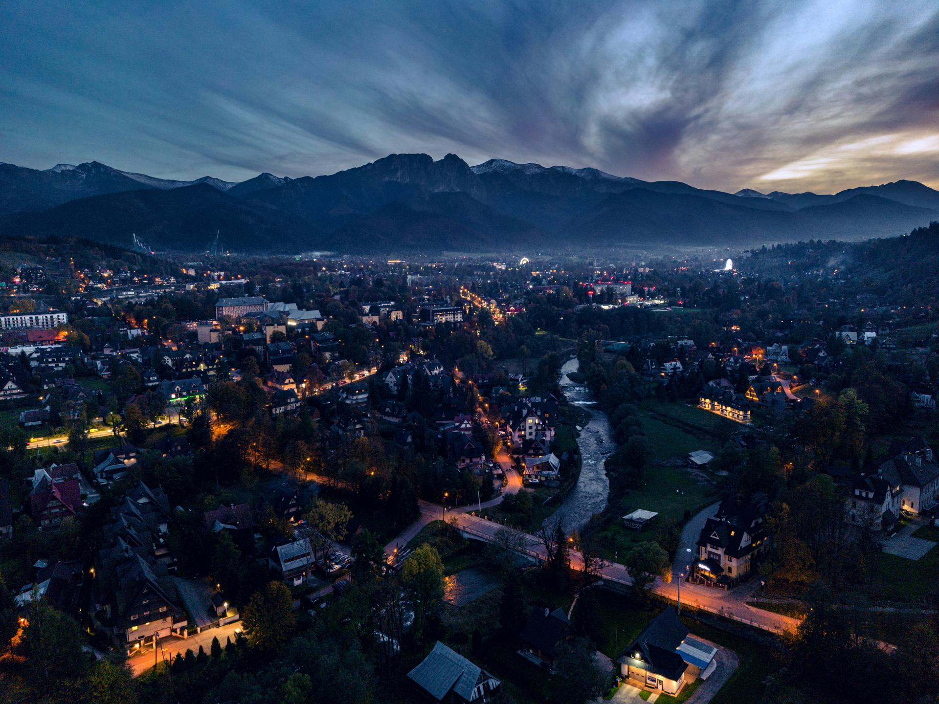 Krzysztof-Kowalik-Zakopane-nightlife
